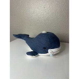 SCENTSY BUDDY THE WHALE PLUSH  *RETIRED